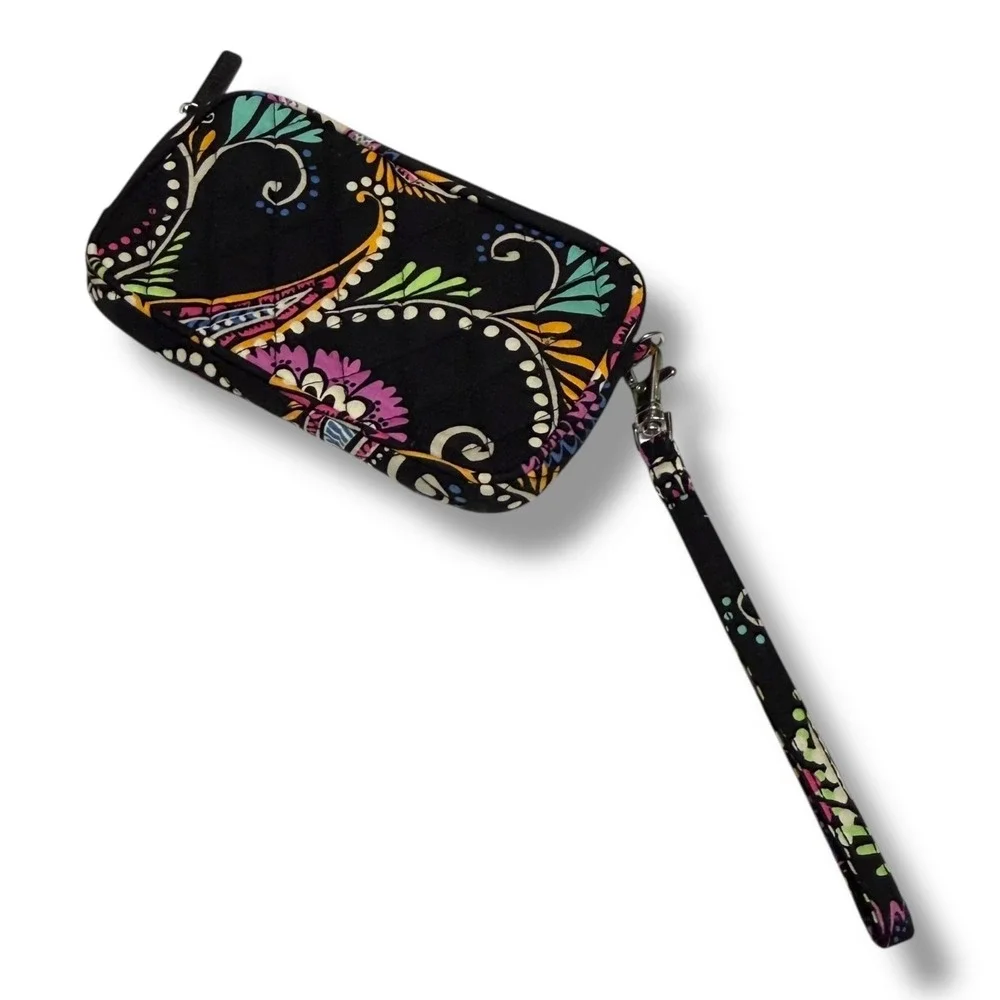 Vera Bradley Tech Case Bandana Swirl 21523-142 Retired Black Bright‎ Floral